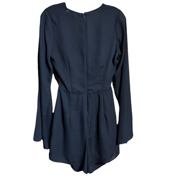 PrettyLittleThing Navy Blue Twist Front Short Rompers Sexy Club Wear Sz 6 - Picture 5 of 11